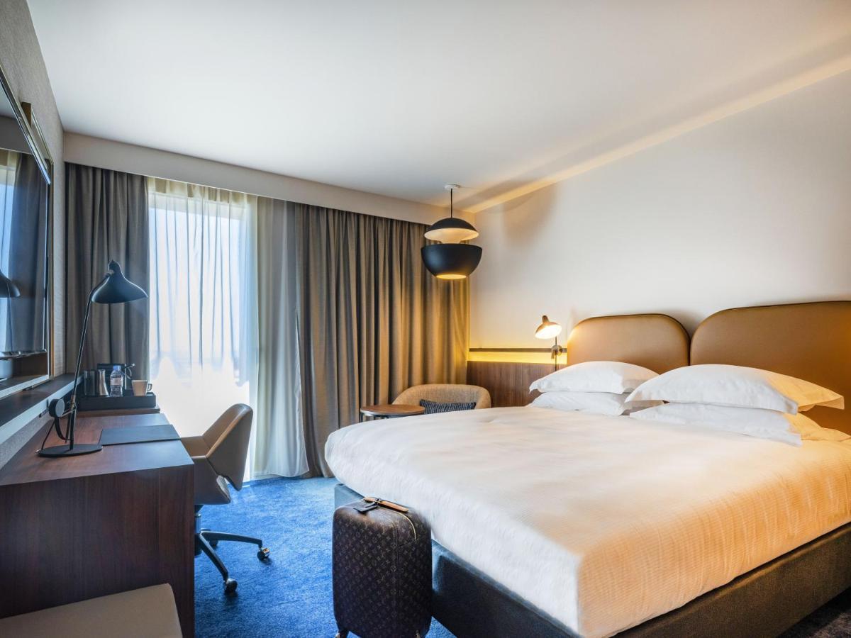Crowne Plaza - Nice - Grand Arenas By Ihg Экстерьер фото